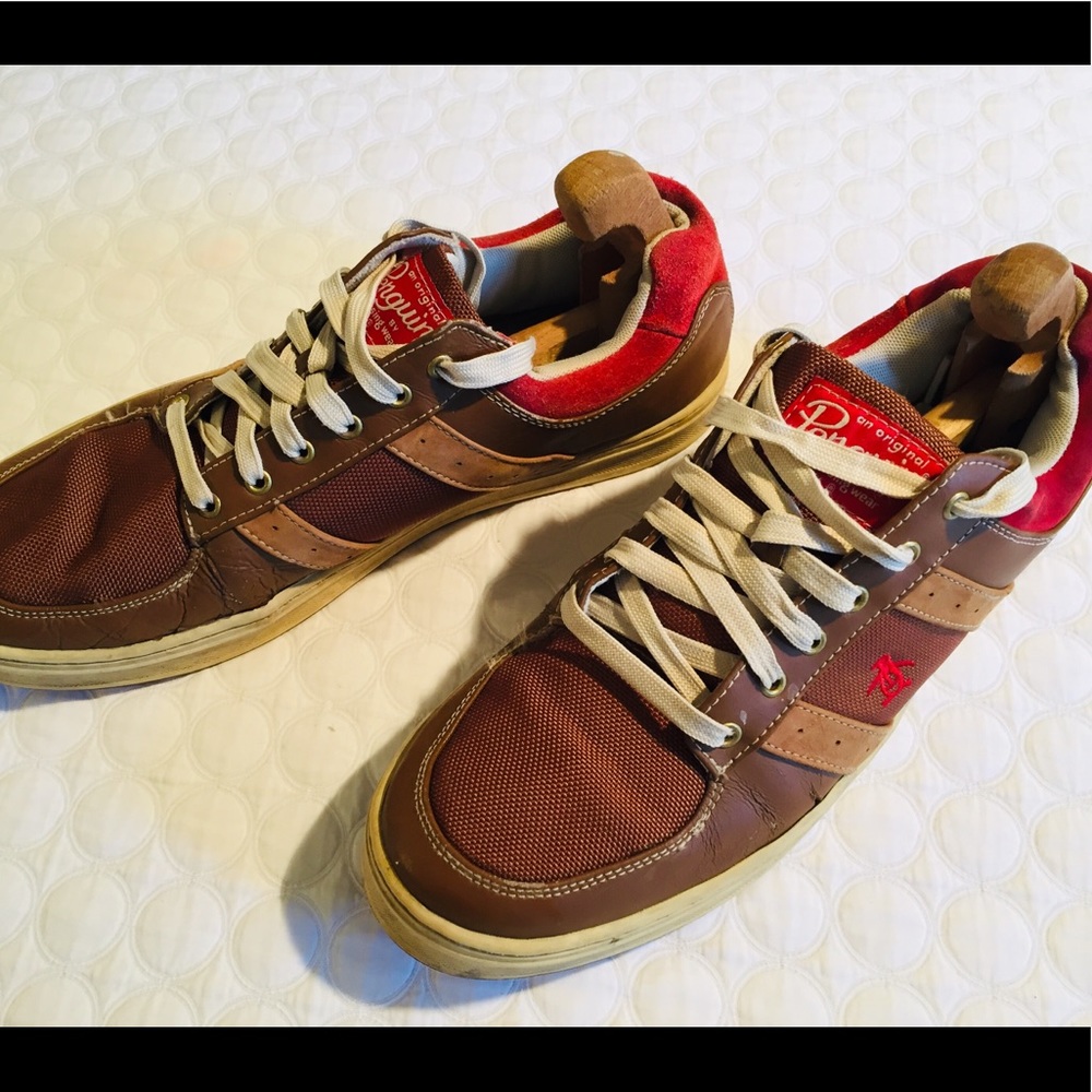 RARE AF. VINTAGE ORIGINAL PENGUIN MENS SHOES. NICE